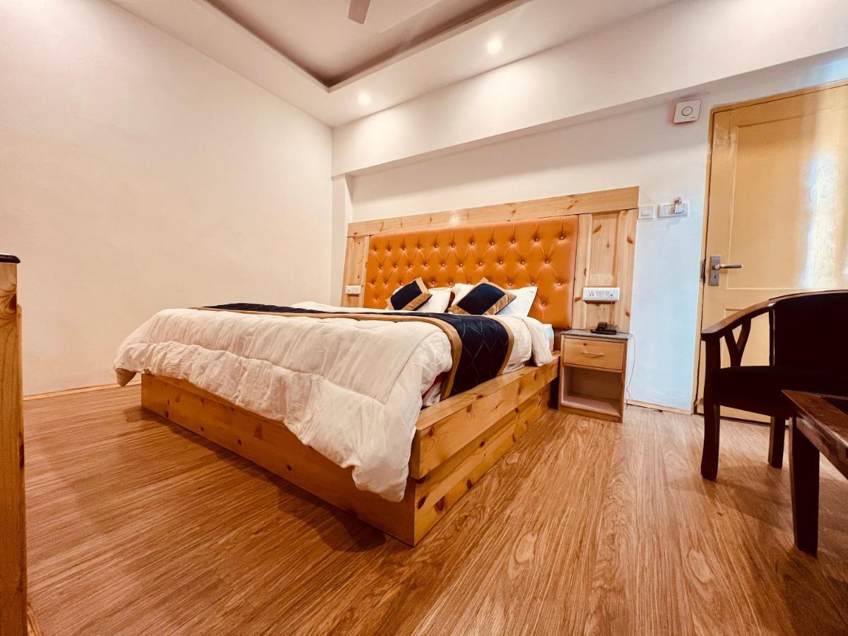 Hotel Lemoon Tree 马拉里 外观 照片